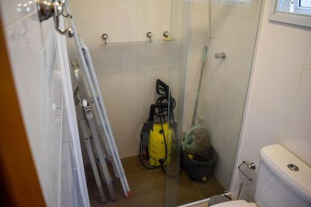 Casa à venda com 230m², 3 quartos e 3 vagas Casa à venda com 230m², 3 quartos e 3 vagasBanheiro