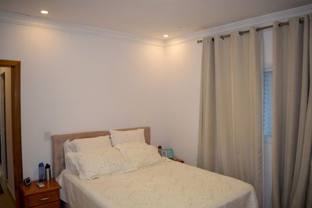 Casa à venda com 230m², 3 quartos e 3 vagas Casa à venda com 230m², 3 quartos e 3 vagasSuite 1