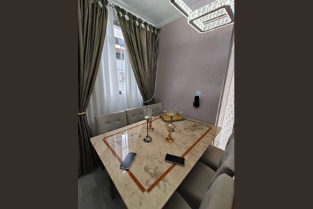 Apartamento à venda com 54m², 2 quartos e sem vagaSala de jantar
