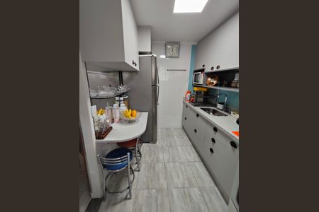 Apartamento à venda com 54m², 2 quartos e sem vagaCozinha