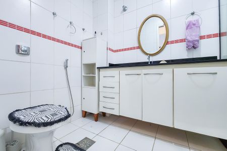 Apartamento para alugar com 85m², 2 quartos e sem vagaBanheiro 