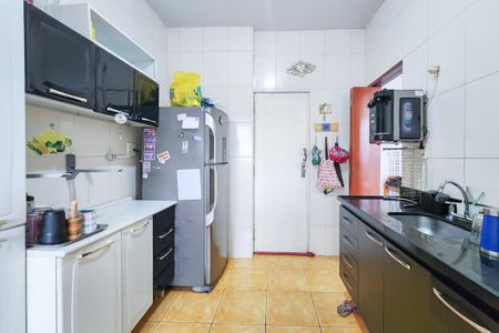 Apartamento para alugar com 85m², 2 quartos e sem vagaCozinha 