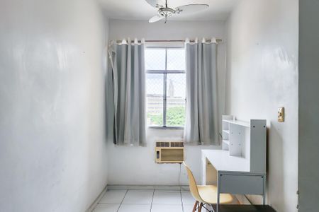 Sala  de apartamento para alugar com 2 quartos, 85m² em Centro, Rio de Janeiro