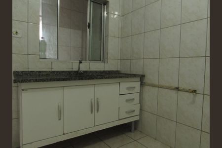 Cozinha de casa para alugar com 1 quarto, 37m² em Jardim Roberto, Osasco