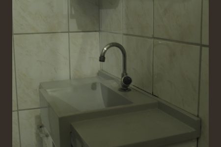 Casa para alugar com 37m², 1 quarto e sem vagaBanheiro