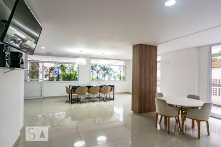Apartamento à venda com 69m², 2 quartos e 1 vagaÁrea externa