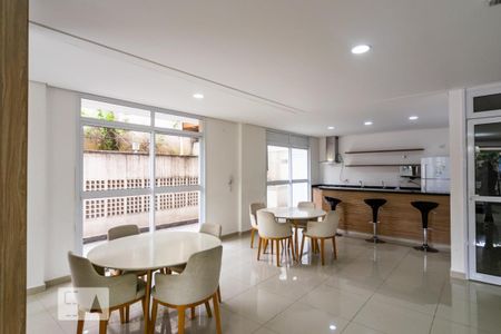 Apartamento à venda com 69m², 2 quartos e 1 vagaÁrea externa