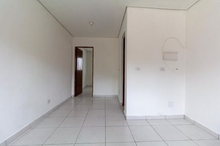 Sala, Cozinha e área de serviço de casa para alugar com 1 quarto, 30m² em Vila Euthalia, São Paulo