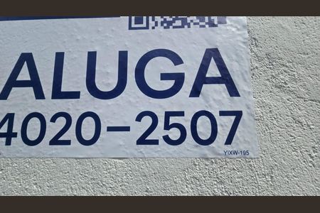 Casa para alugar com 30m², 1 quarto e 1 vagaFachada - plaquinha
