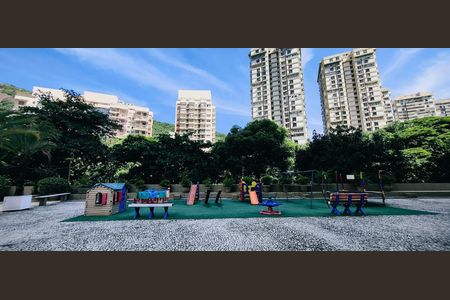 Apartamento para alugar com 120m², 3 quartos e 1 vaga Apartamento para alugar com 120m², 3 quartos e 1 vagaÁrea externa