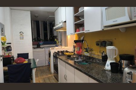 Apartamento para alugar com 120m², 3 quartos e 1 vaga Apartamento para alugar com 120m², 3 quartos e 1 vagaCozinha