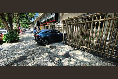 Apartamento para alugar com 120m², 3 quartos e 1 vaga Apartamento para alugar com 120m², 3 quartos e 1 vagaPortaria