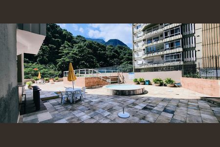 Apartamento para alugar com 120m², 3 quartos e 1 vaga Apartamento para alugar com 120m², 3 quartos e 1 vagaÁrea externa