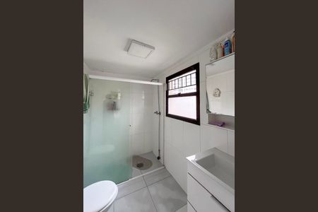 Apartamento para alugar com 90m², 3 quartos e 1 vaga Apartamento para alugar com 90m², 3 quartos e 1 vagaBanheiro da Suíte