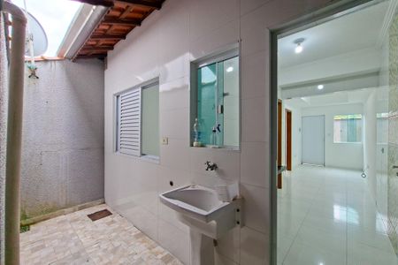 Casa de condomínio para alugar com 45m², 2 quartos e 1 vagaÁrea de Serviço