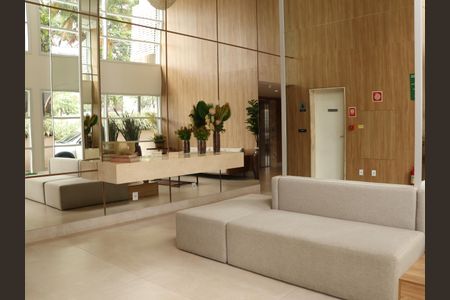 Apartamento para alugar com 124m², 3 quartos e 2 vagasHall social