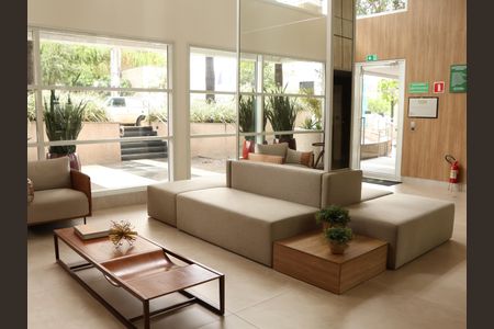 Apartamento para alugar com 124m², 3 quartos e 2 vagasHall social