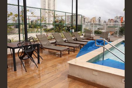 Apartamento para alugar com 124m², 3 quartos e 2 vagasÁrea comum - Piscina
