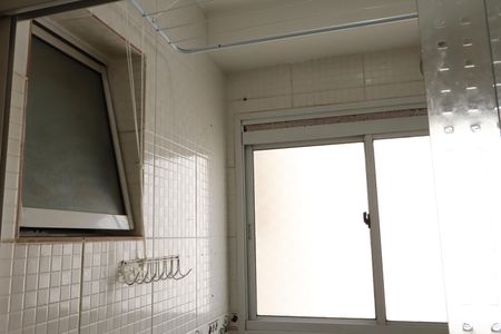 Apartamento à venda com 63m², 3 quartos e 1 vagaÁrea de Serviço