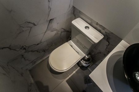 Apartamento para alugar com 226m², 3 quartos e 3 vagas Apartamento para alugar com 226m², 3 quartos e 3 vagasLavabo