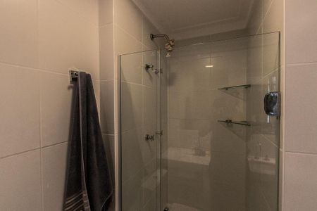 Apartamento para alugar com 226m², 3 quartos e 3 vagas Apartamento para alugar com 226m², 3 quartos e 3 vagasBanheiro