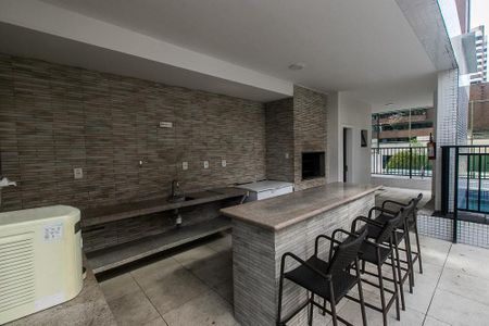 Apartamento para alugar com 226m², 3 quartos e 3 vagas Apartamento para alugar com 226m², 3 quartos e 3 vagasÁrea comum - Churrasqueira