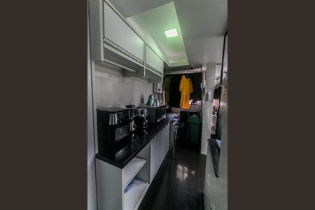 Apartamento para alugar com 226m², 3 quartos e 3 vagas Apartamento para alugar com 226m², 3 quartos e 3 vagasCozinha + Area de Serviço