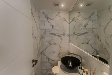 Apartamento para alugar com 226m², 3 quartos e 3 vagas Apartamento para alugar com 226m², 3 quartos e 3 vagasLavabo