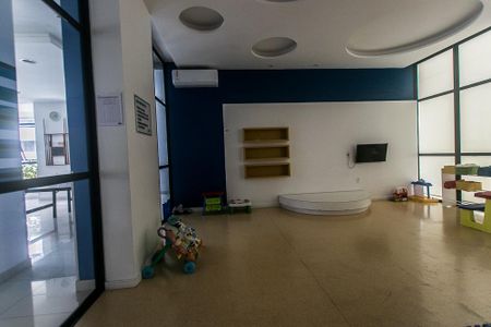 Apartamento para alugar com 226m², 3 quartos e 3 vagas Apartamento para alugar com 226m², 3 quartos e 3 vagasBrinquedoteca
