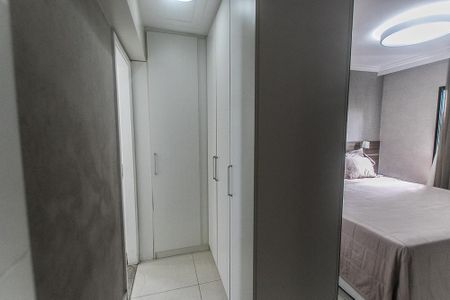 Apartamento para alugar com 226m², 3 quartos e 3 vagas Apartamento para alugar com 226m², 3 quartos e 3 vagasCloset do quarto 2