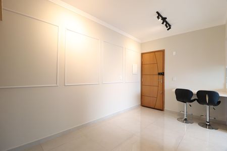 Sala de apartamento para alugar com 2 quartos, 57m² em Alto Umuarama, Uberlândia