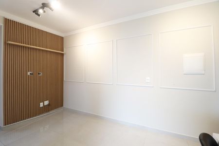 Sala de apartamento para alugar com 2 quartos, 57m² em Alto Umuarama, Uberlândia