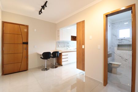 Sala de apartamento para alugar com 2 quartos, 57m² em Alto Umuarama, Uberlândia