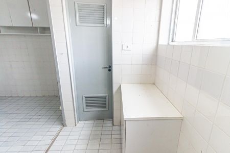 Apartamento para alugar com 93m², 3 quartos e 1 vagaÁrea de Serviço