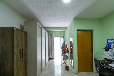 Casa à venda com 117m², 3 quartos e 1 vagaSuíte