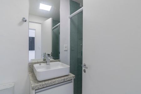Apartamento à venda com 70m², 2 quartos e 1 vagaBanheiro Corredor