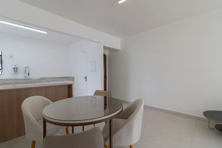 Apartamento à venda com 70m², 2 quartos e 1 vagaSala de Jantar