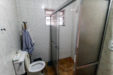Casa para alugar com 80m², 3 quartos e 2 vagasBanheiro