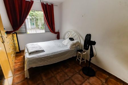 Casa para alugar com 80m², 3 quartos e 2 vagasQuarto 1