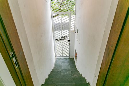 Casa à venda com 144m², 2 quartos e sem vaga Casa à venda com 144m², 2 quartos e sem vagaHall