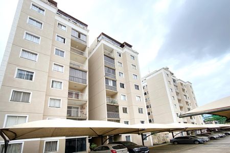 Apartamento para alugar com 75m², 2 quartos e 1 vagaFachada do bloco