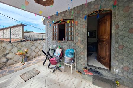 Casa para alugar com 290m², 4 quartos e 1 vagaQuintal