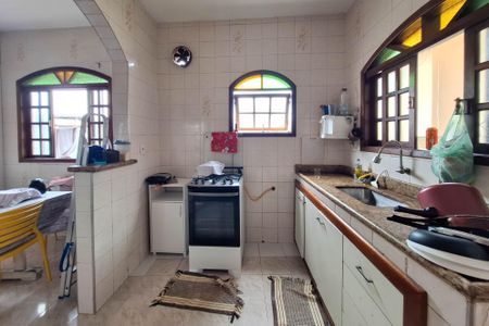 Casa para alugar com 290m², 4 quartos e 1 vagaCozinha