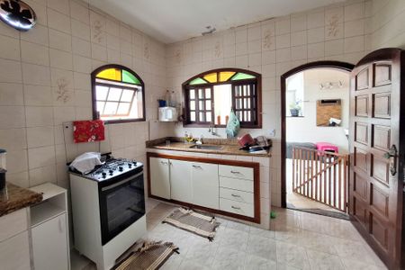 Casa para alugar com 290m², 4 quartos e 1 vagaCozinha