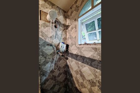 Casa para alugar com 290m², 4 quartos e 1 vagaBanheiro 2