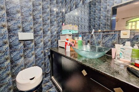 Casa para alugar com 290m², 4 quartos e 1 vagaBanheiro da Suíte 1