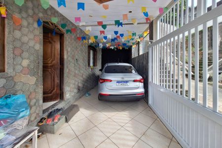 Casa para alugar com 290m², 4 quartos e 1 vagaQuintal