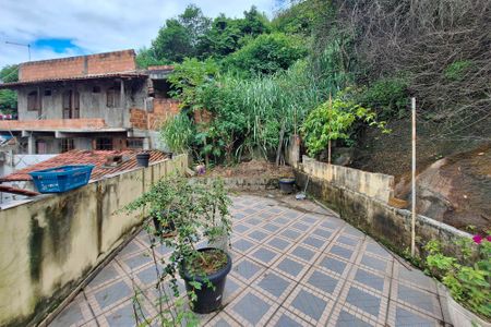 Casa para alugar com 290m², 4 quartos e 1 vagaQuintal