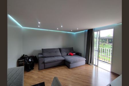 Apartamento à venda com 71m², 3 quartos e 1 vagaSala 