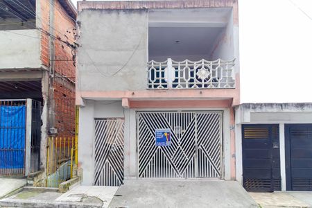 Casa para alugar com 82m², 2 quartos e sem vagaFachada